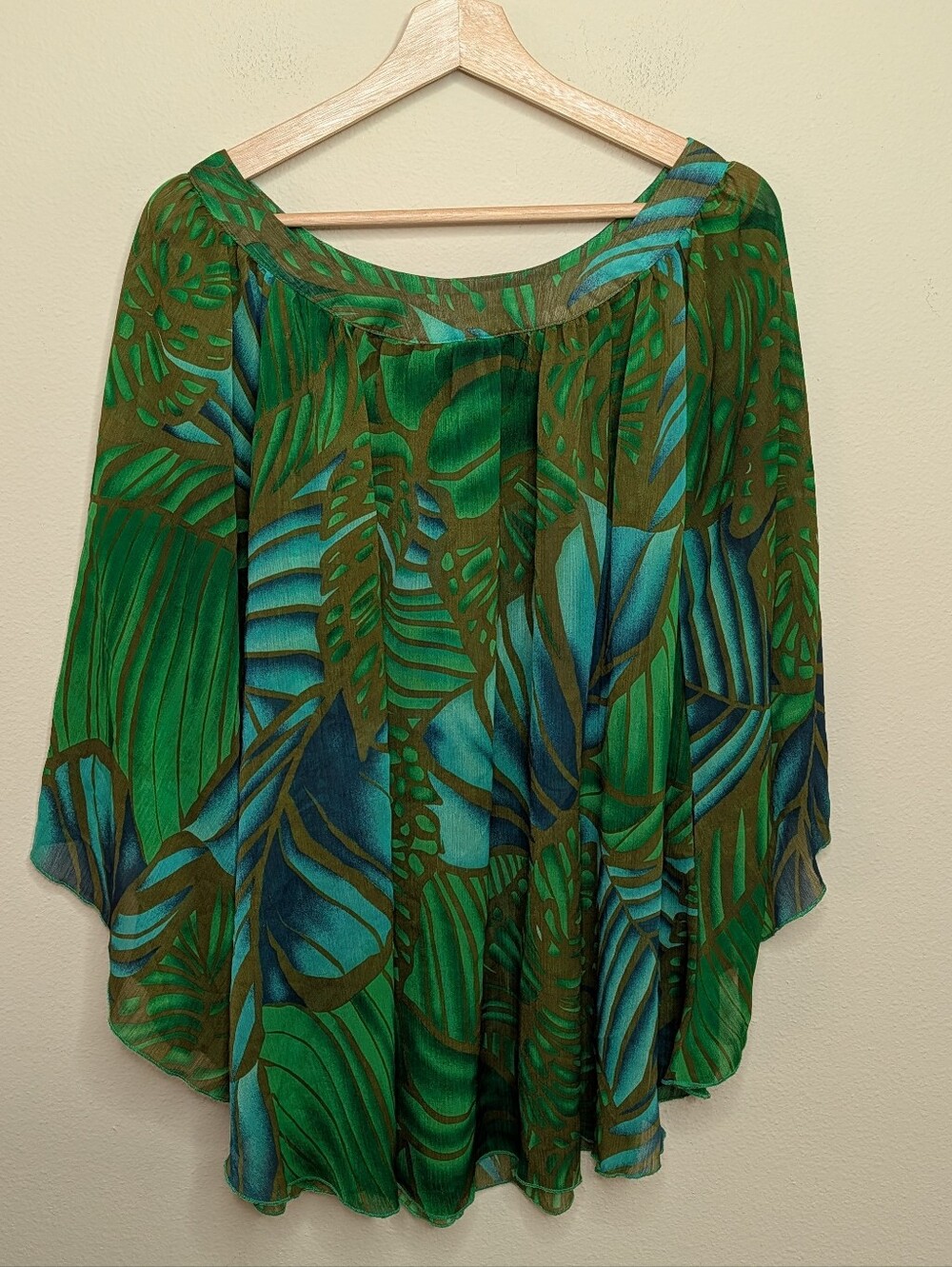 Lane‎ Bryant Green Blue Tropical Leaf Print Butterfly Sleeve Top 18/20